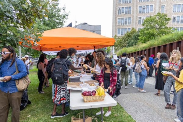 Spitzer School of Architecture Welcome Back Pizza Picnic