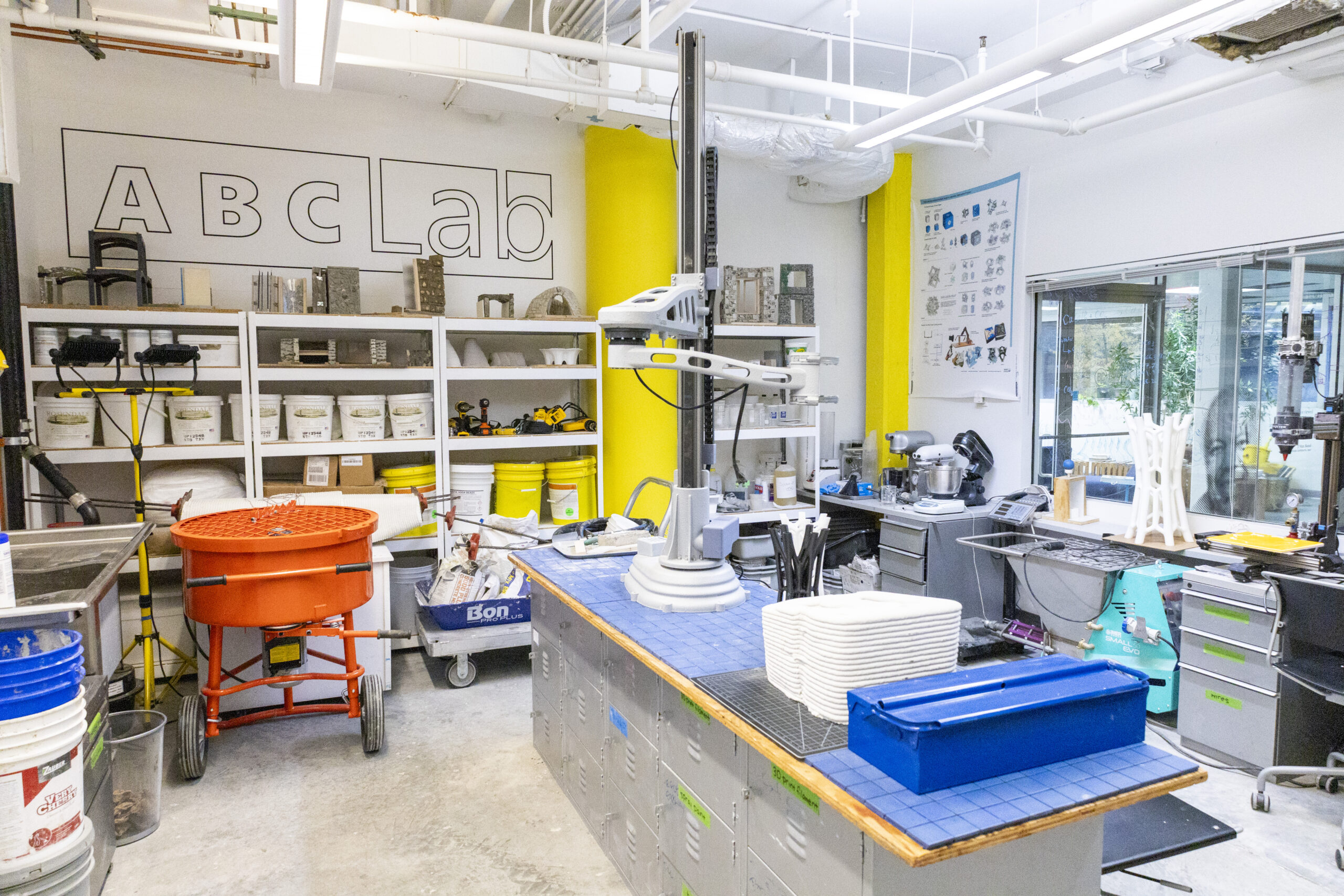 Advanced Building Construction Lab at the Spitzer School of Architecture